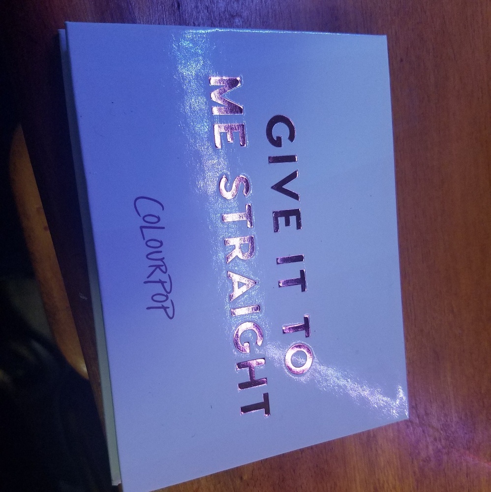Colourpop Cosmetics Eyeshadow Palette